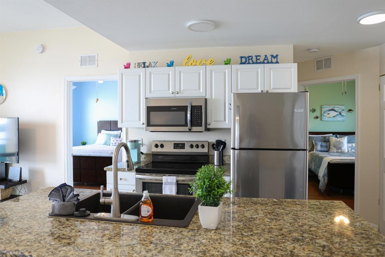 Dolphin Bay In Boca Ciega Resort - 2Br, Pool, Bay View St. Petersburg Exteriör bild