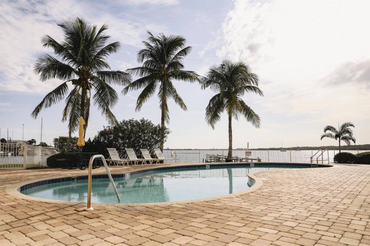 Dolphin Bay In Boca Ciega Resort - 2Br, Pool, Bay View St. Petersburg Exteriör bild