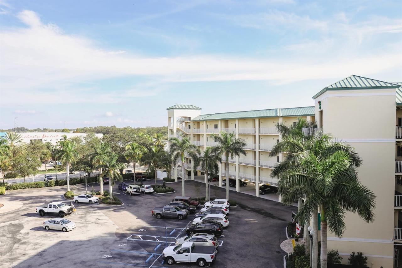 Dolphin Bay In Boca Ciega Resort - 2Br, Pool, Bay View St. Petersburg Exteriör bild
